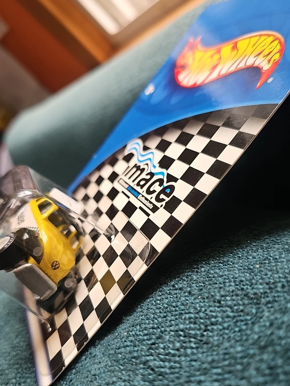 Hot Wheels m.a.c.e. Volkswagen Beetle  Bug